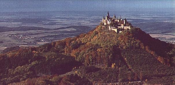 Mehr zum Burgberg - eben auch einem Zeugen fr die Spuren des Absoluten in der/dieser Welt